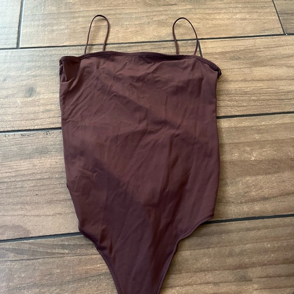 Abercrombie & fitch soft af thong bodysuit chocolate brown medium - Picture 2 of 4